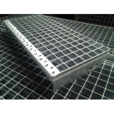Press-Industriestufen 600 x 240